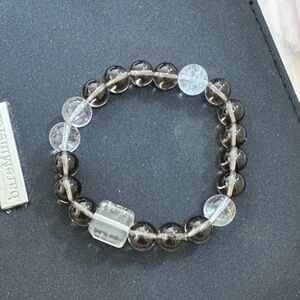 Elegant Beaded Bracelet with Clear and Dark Beads